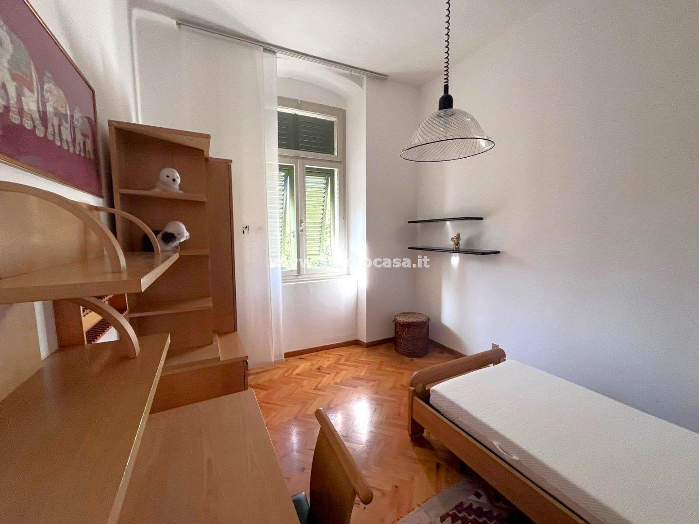 Stanza in Appartamento in affitto a Rovereto