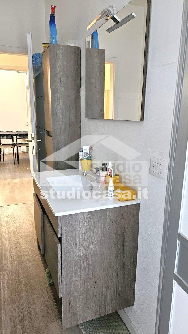 Stanza in Appartamento in affitto a Rovereto