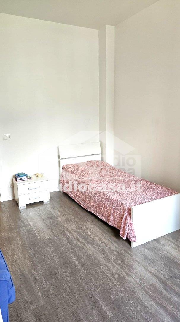 Stanza in Appartamento in affitto a Rovereto