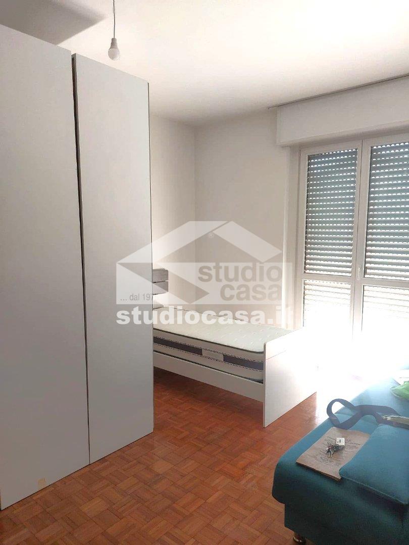 Stanza in Appartamento in affitto a Rovereto