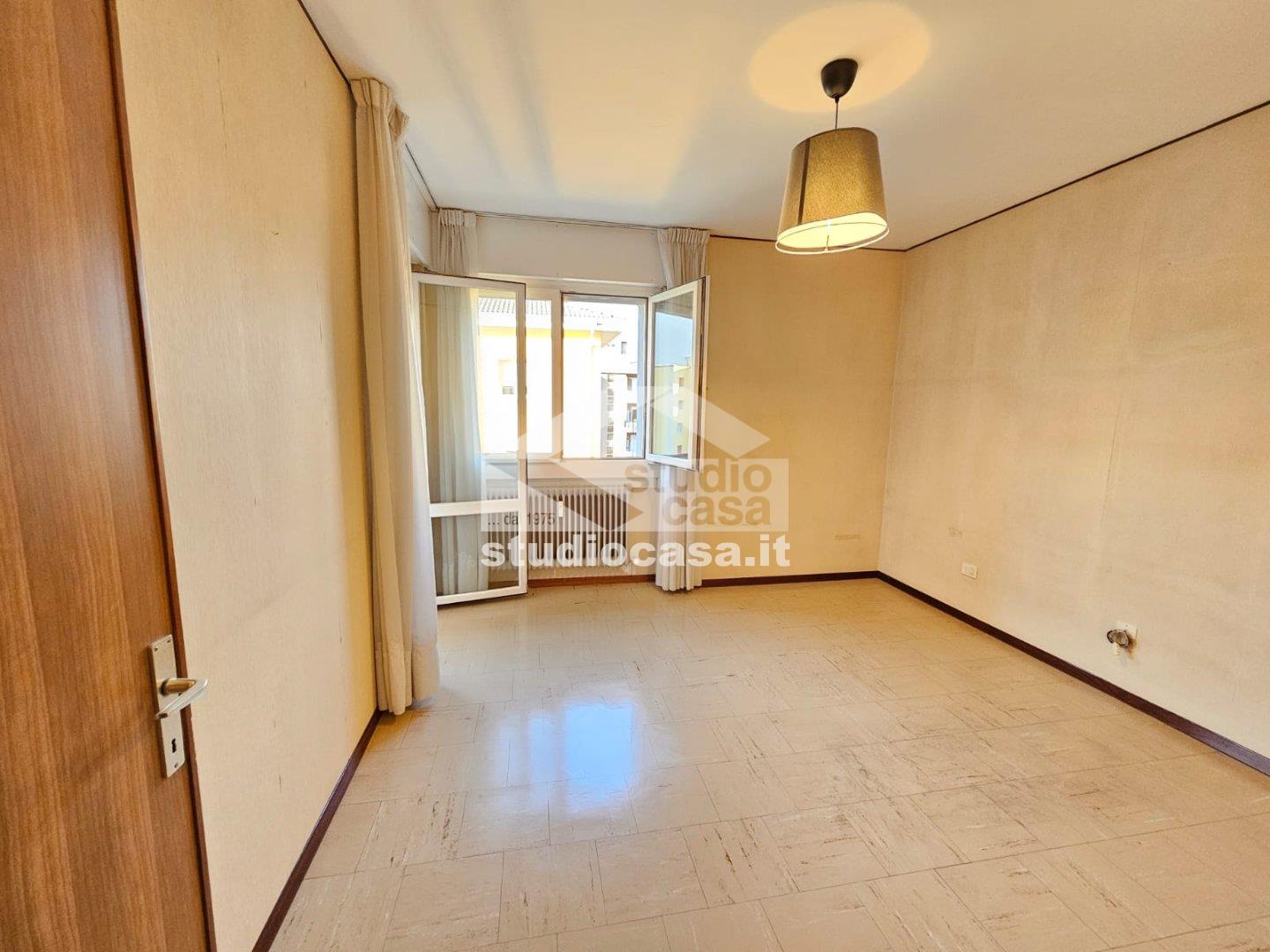 Appartamento in vendita a Rovereto