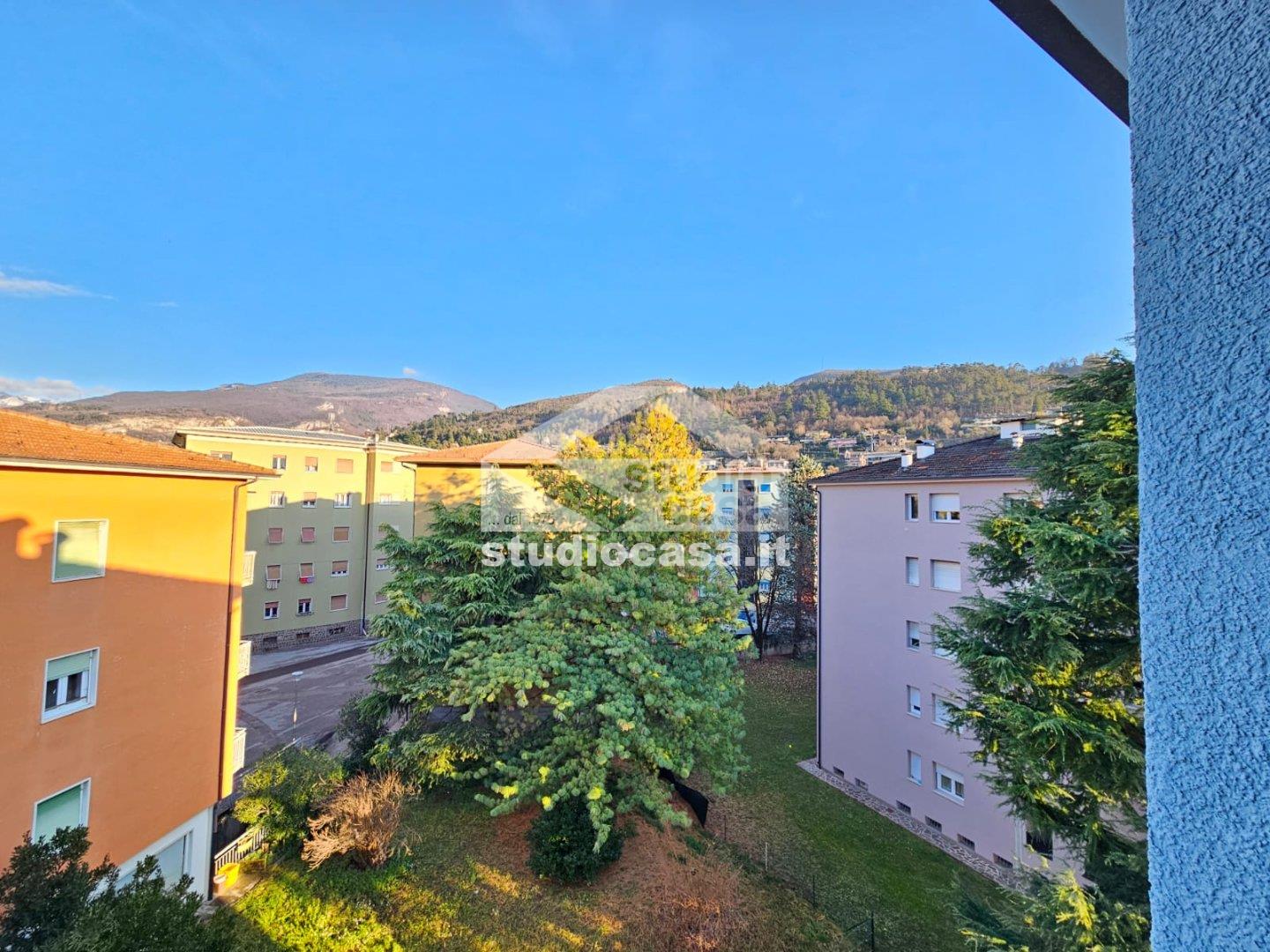 Appartamento in vendita a Rovereto