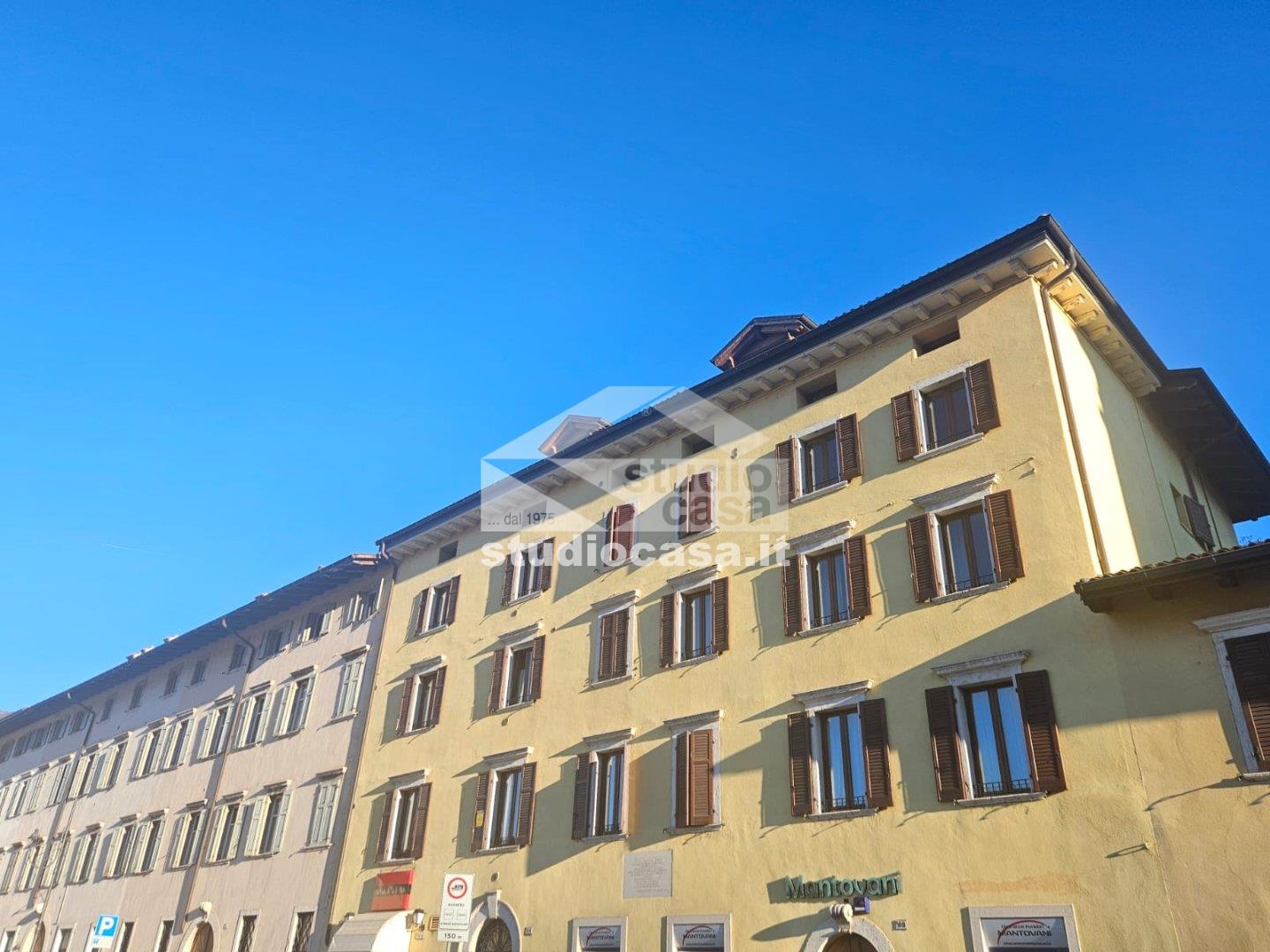 Appartamento in vendita a Rovereto