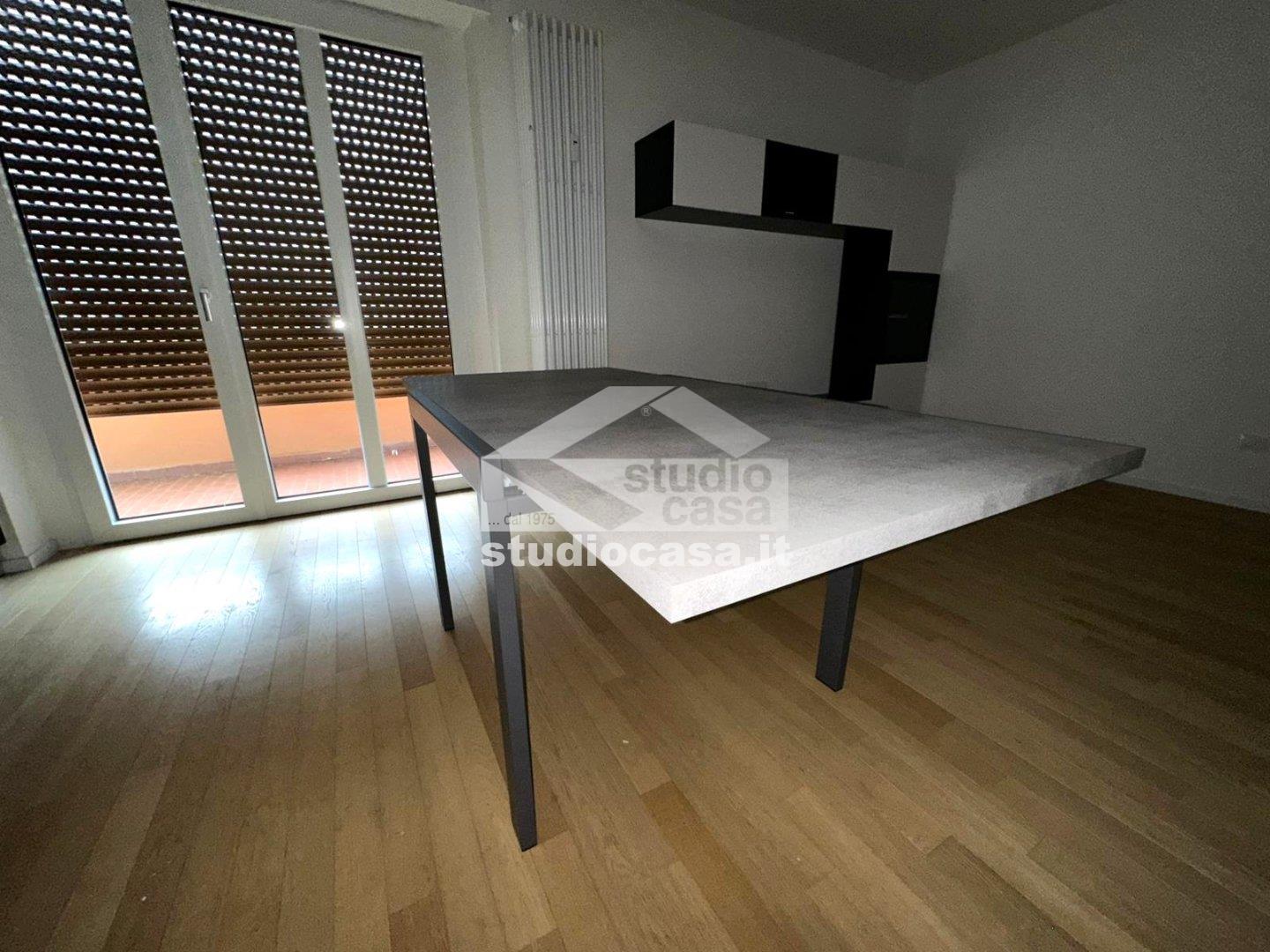 Appartamento in affitto a Rovereto