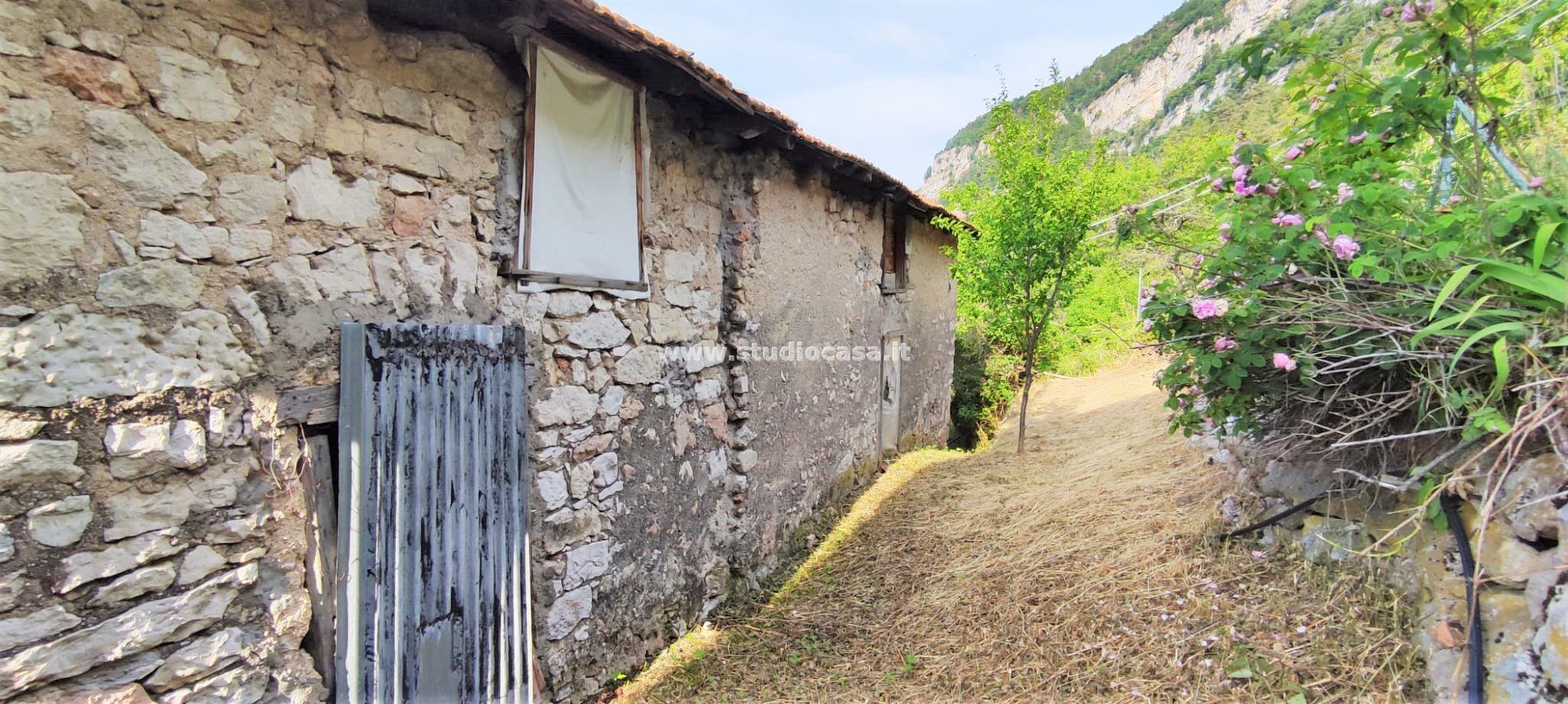 Casa Unifamiliare in vendita a Terragnolo