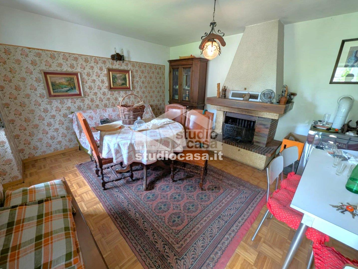 Appartamento in vendita a Terragnolo
