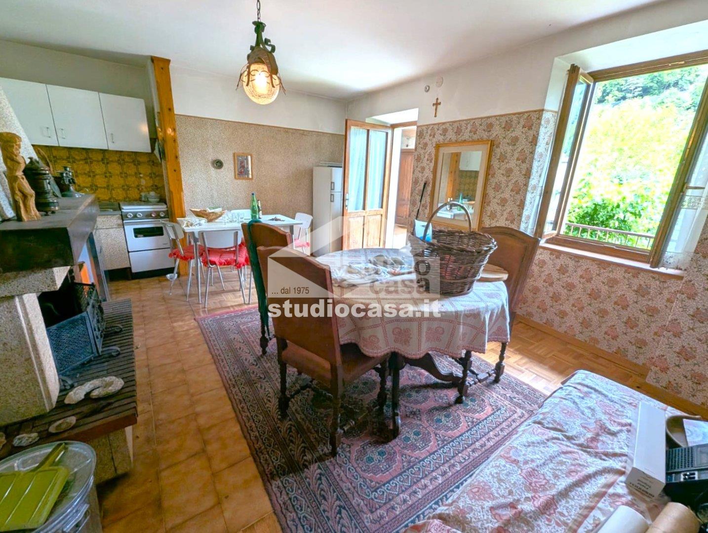 Appartamento in vendita a Terragnolo