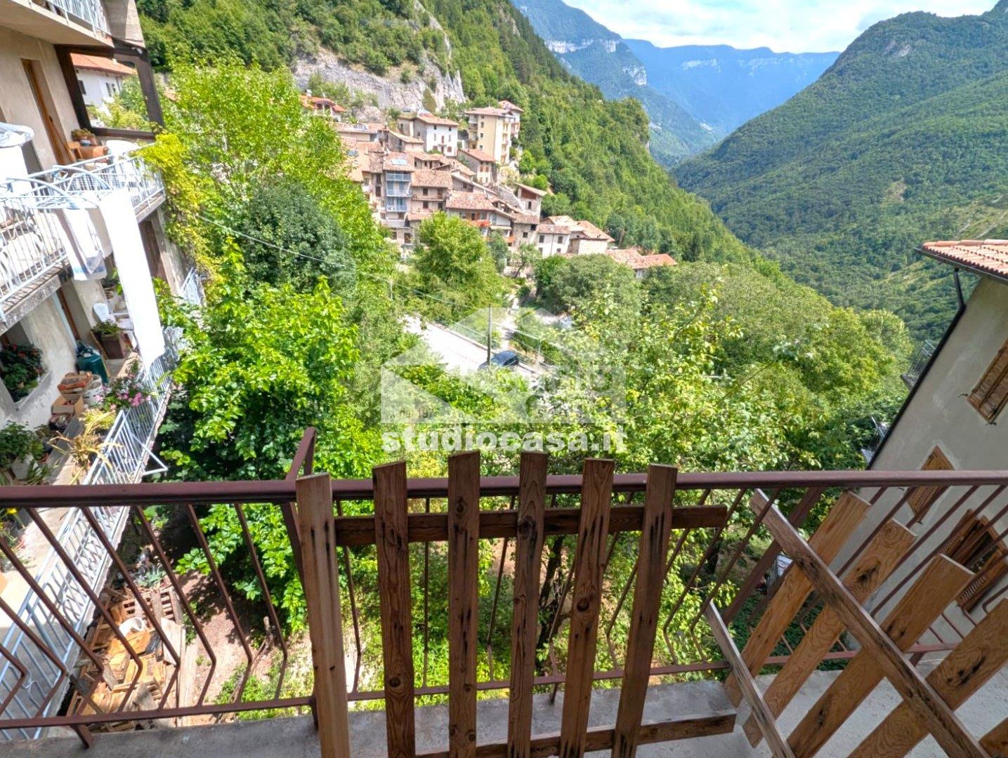 Appartamento in vendita a Terragnolo