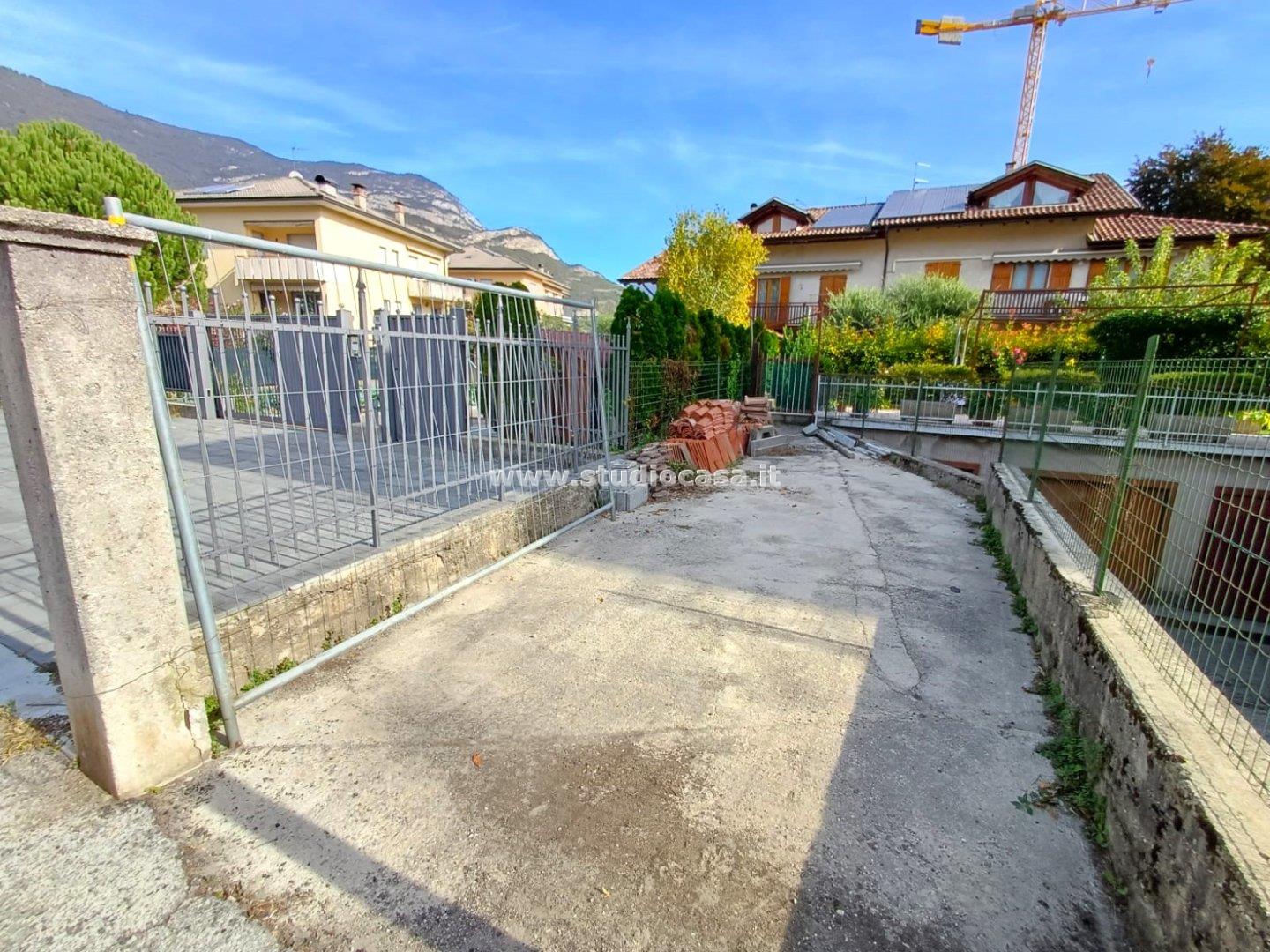 Magazzino in vendita a Volano