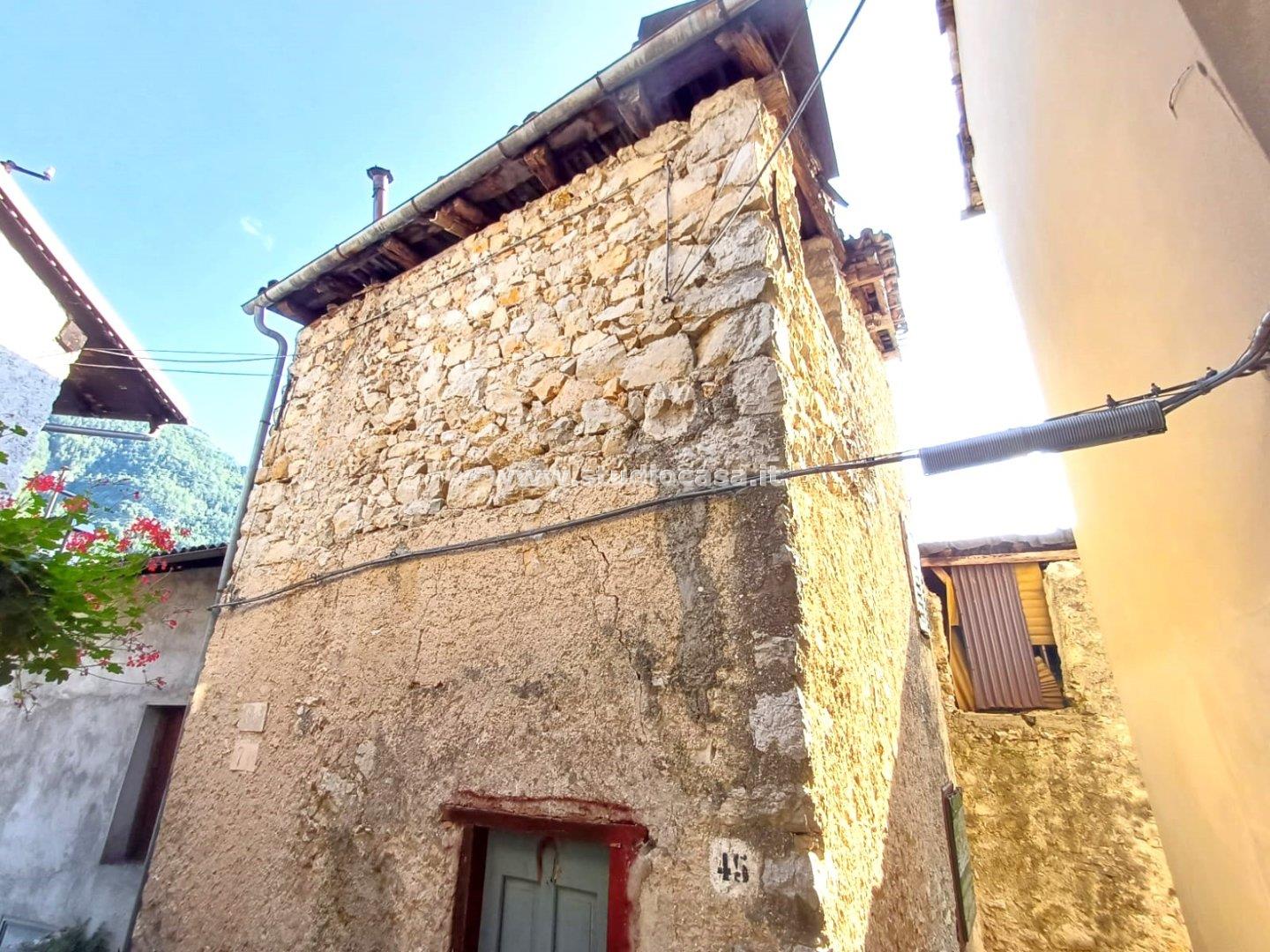 Terratetto in vendita a Terragnolo