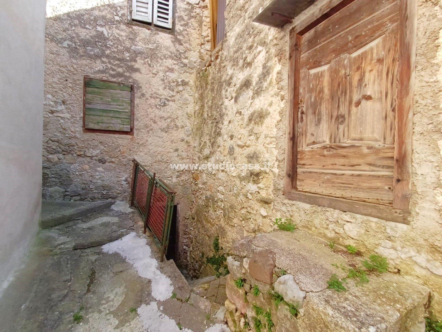Terratetto in vendita a Terragnolo