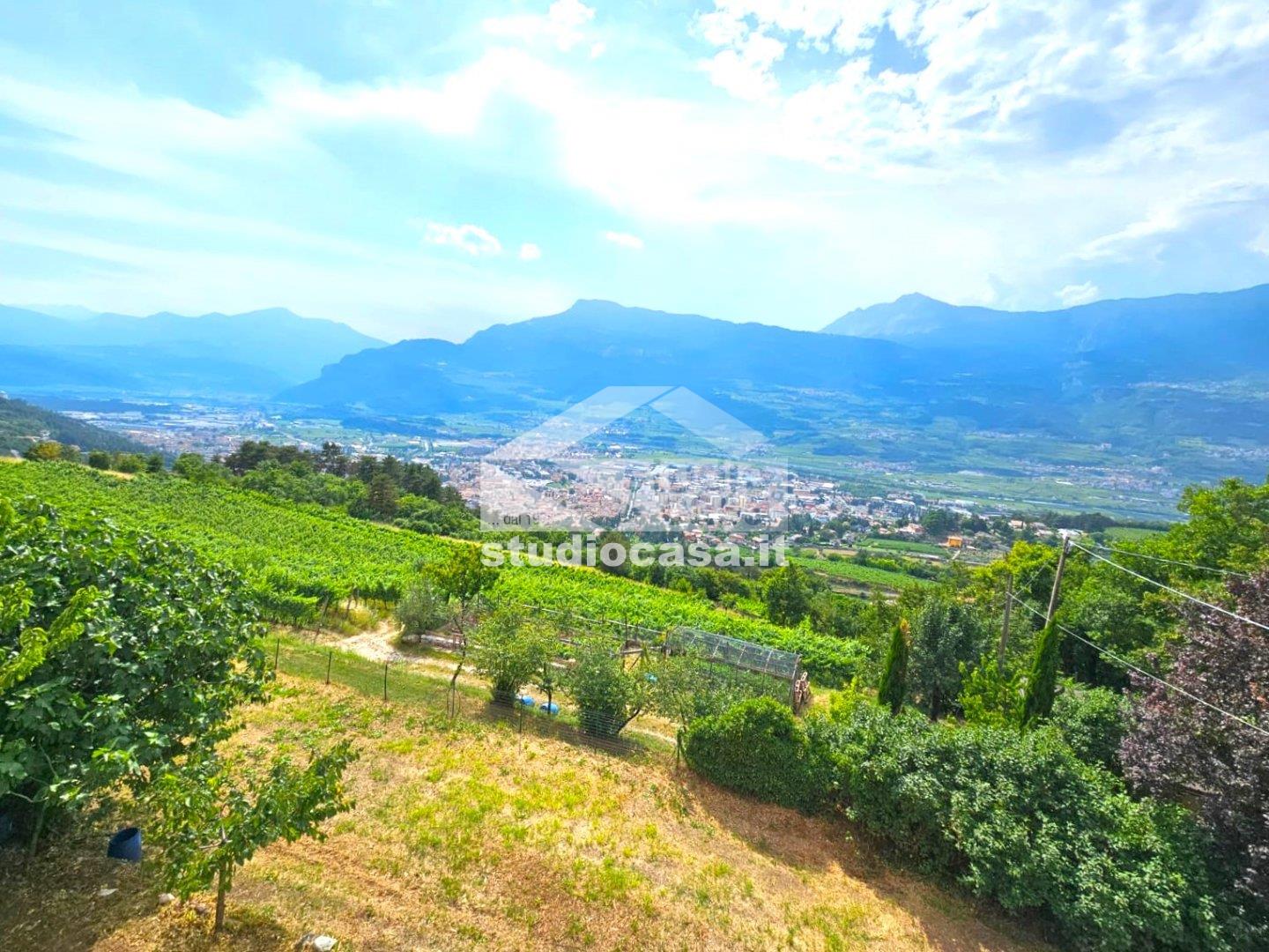 Villa Unifamiliare in vendita a Rovereto