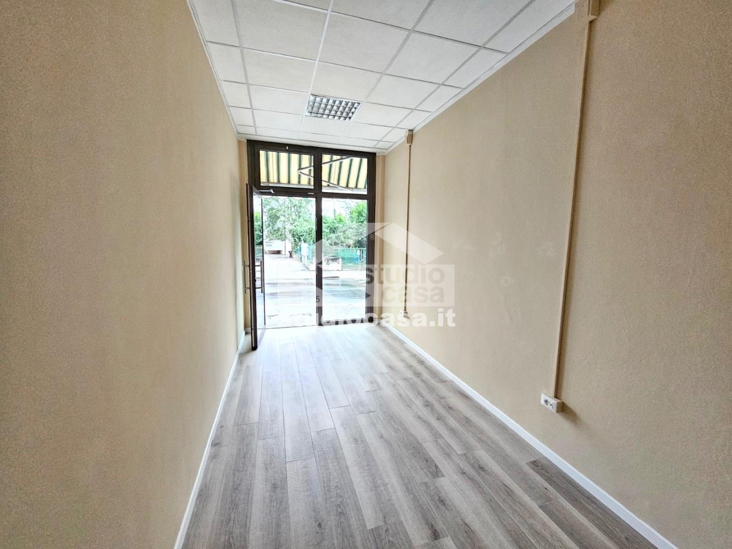 Negozio in affitto a Rovereto