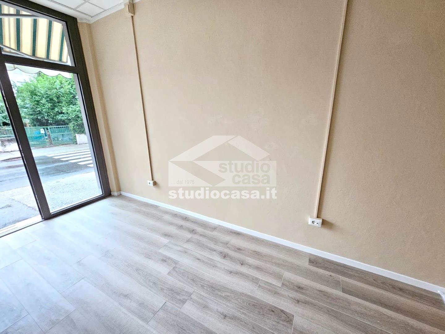 Negozio in affitto a Rovereto