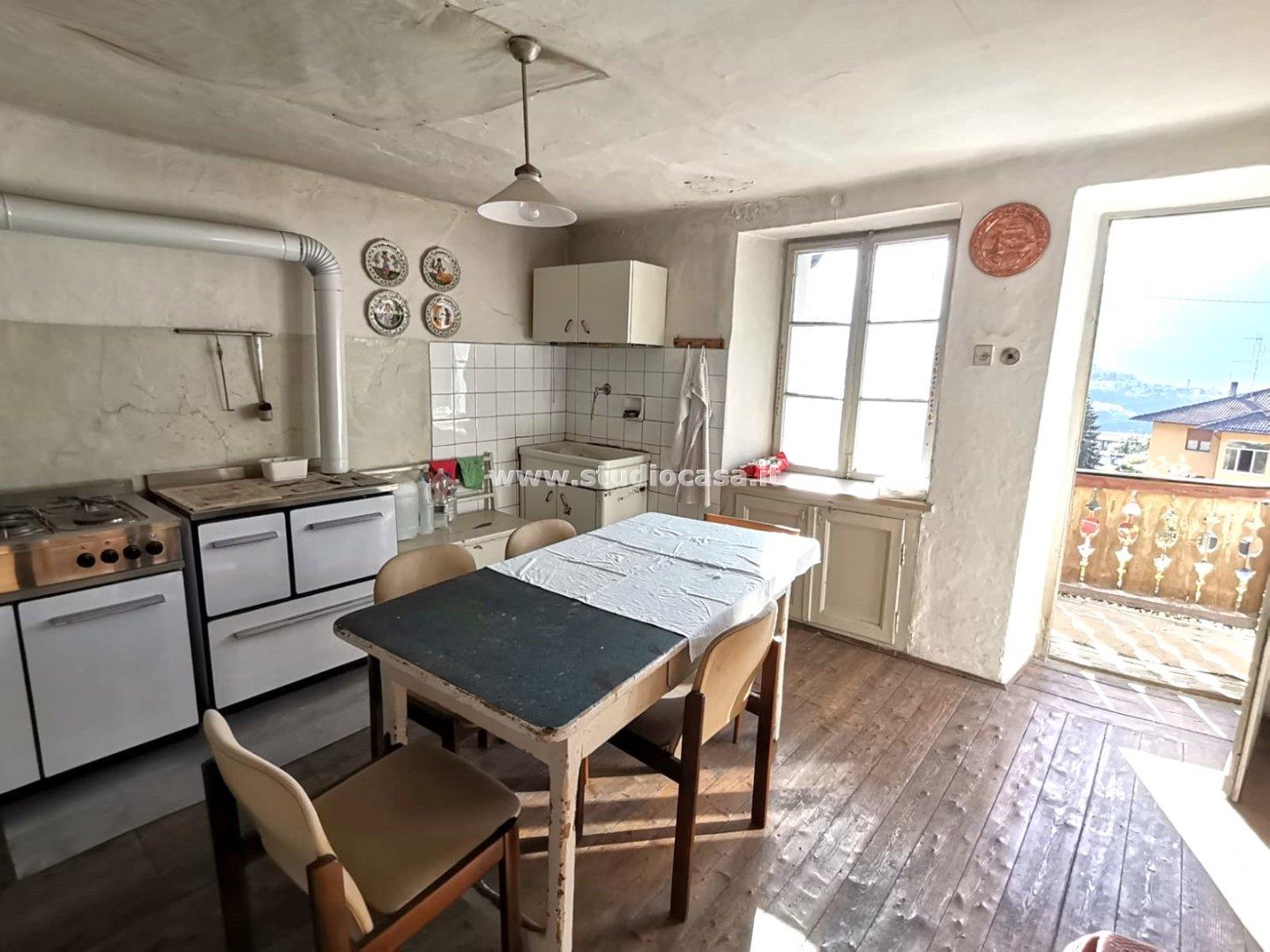 Casa Plurifamiliare in vendita a Rovereto