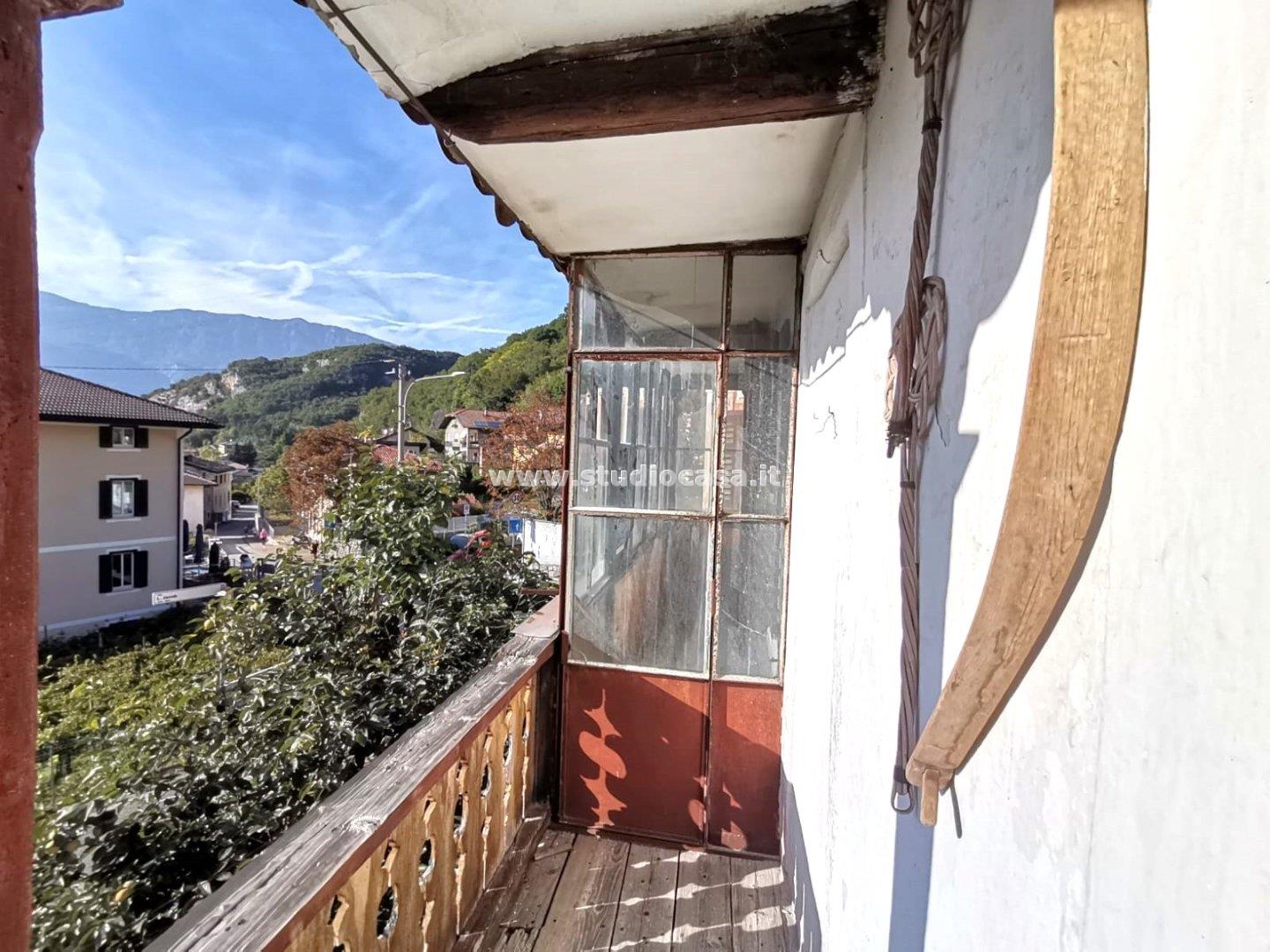 Casa Plurifamiliare in vendita a Rovereto