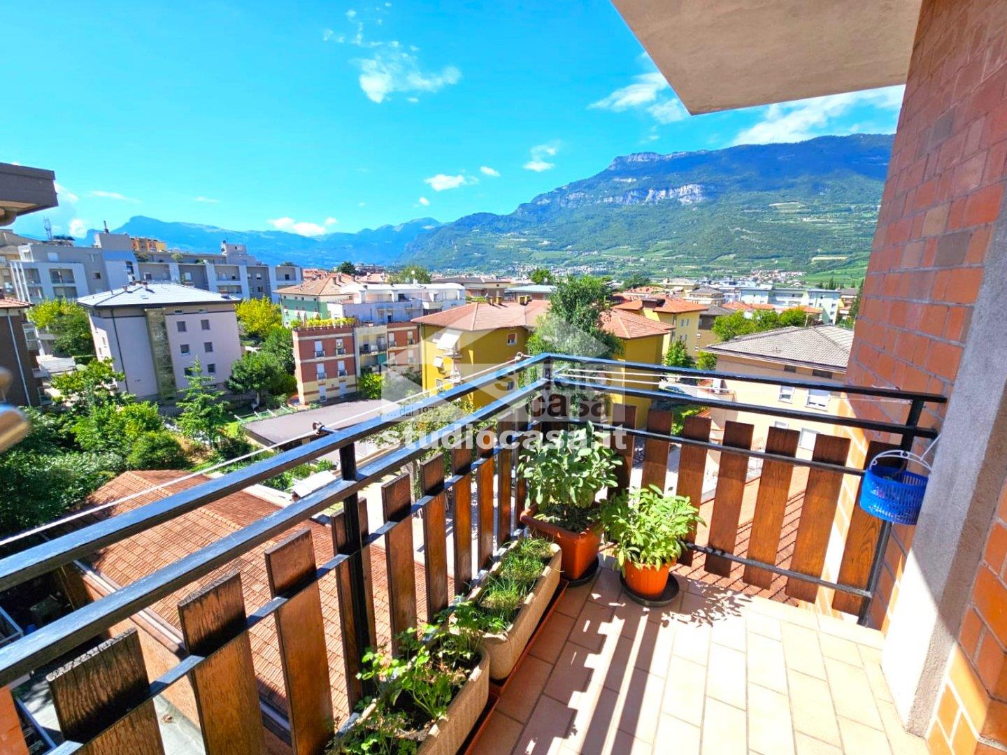 Appartamento in vendita a Rovereto