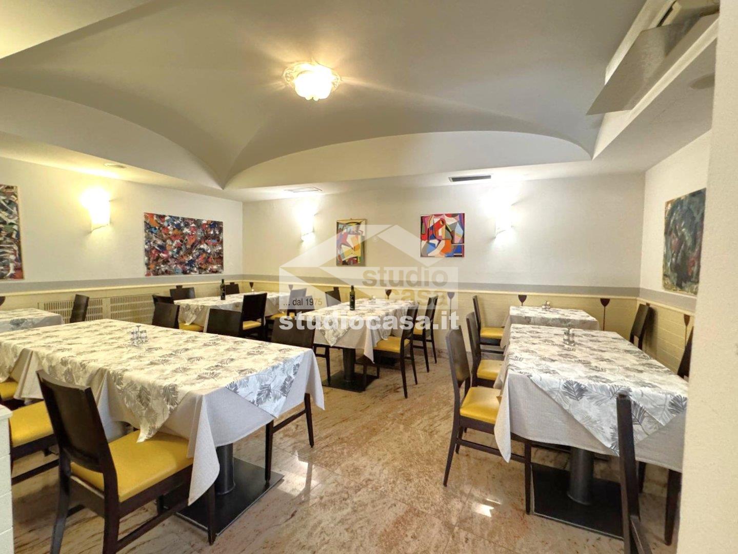 Pizzeria in vendita a Rovereto