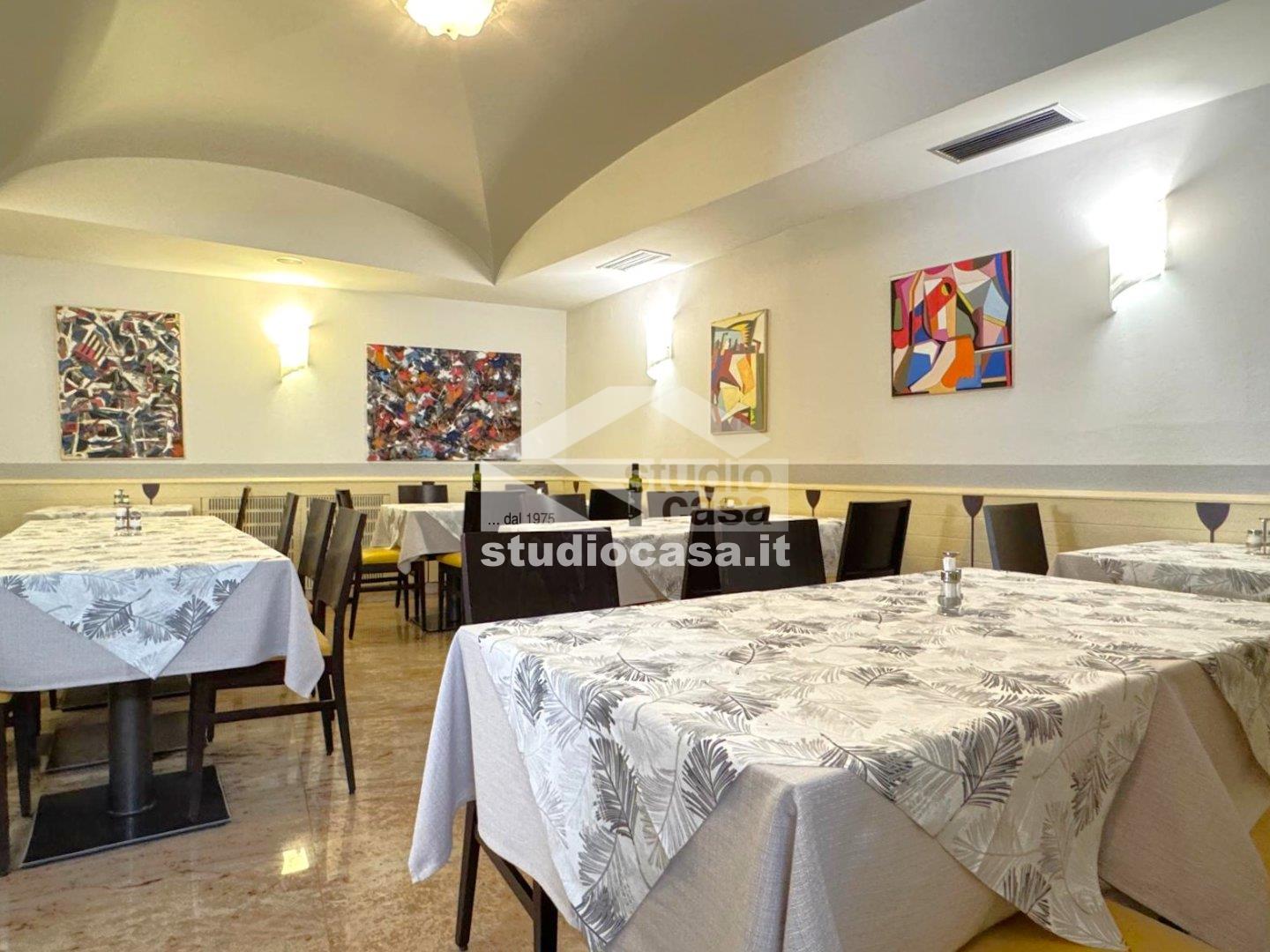 Pizzeria in vendita a Rovereto