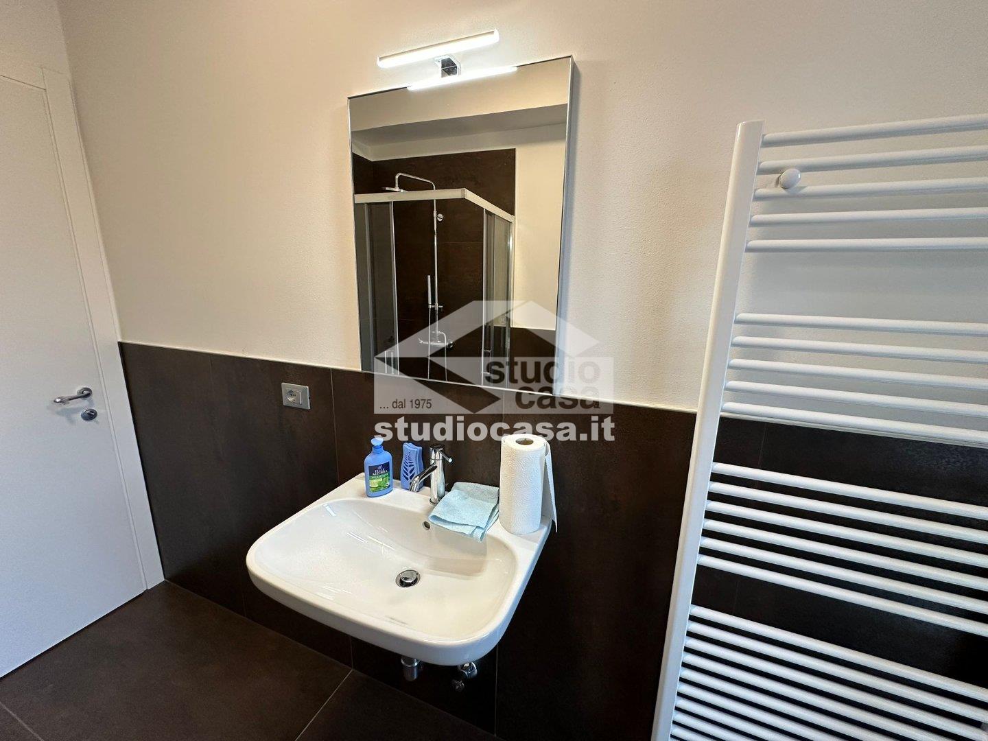 Stanza in Appartamento in affitto a Rovereto