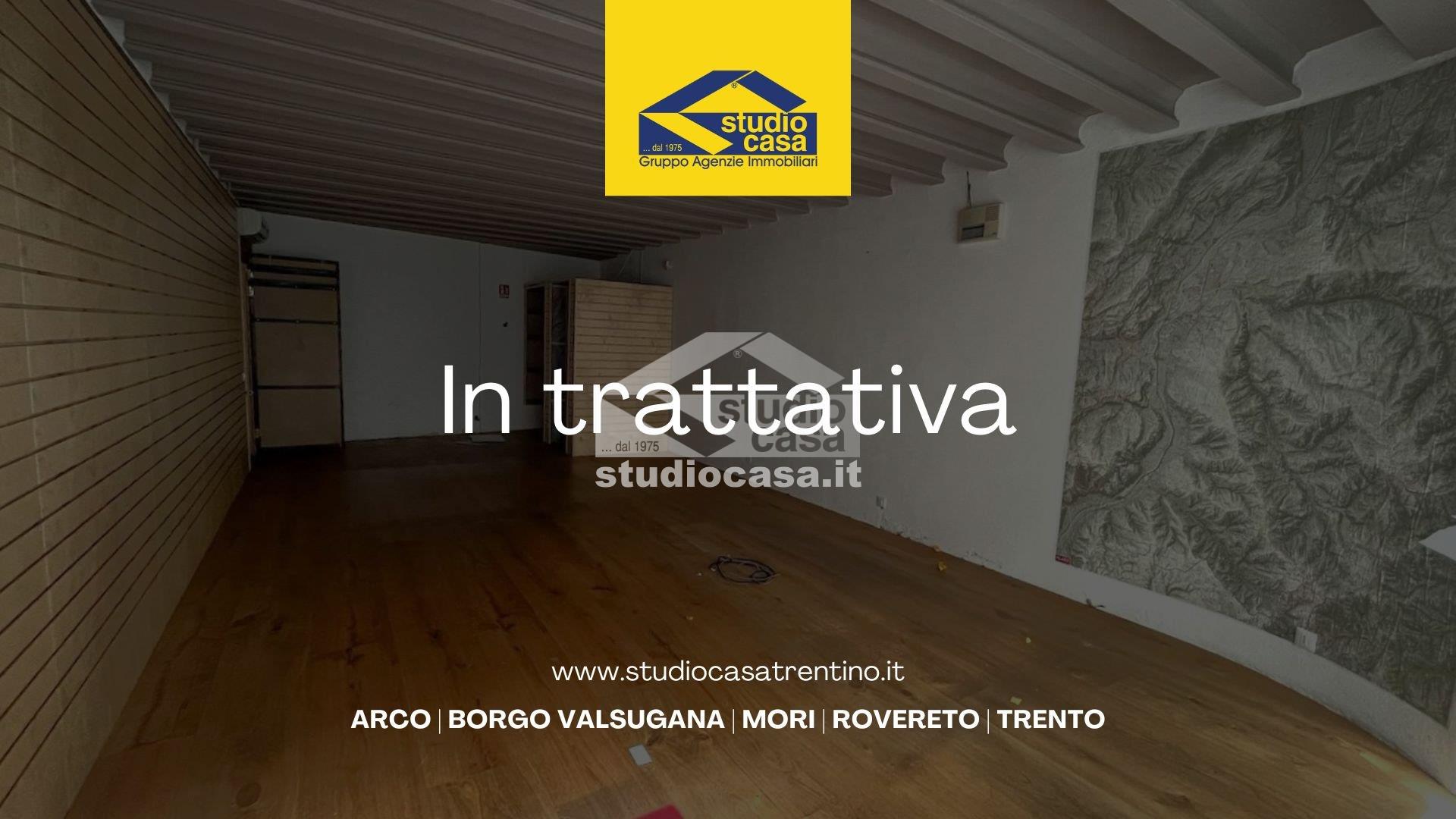 Negozio in vendita a Rovereto