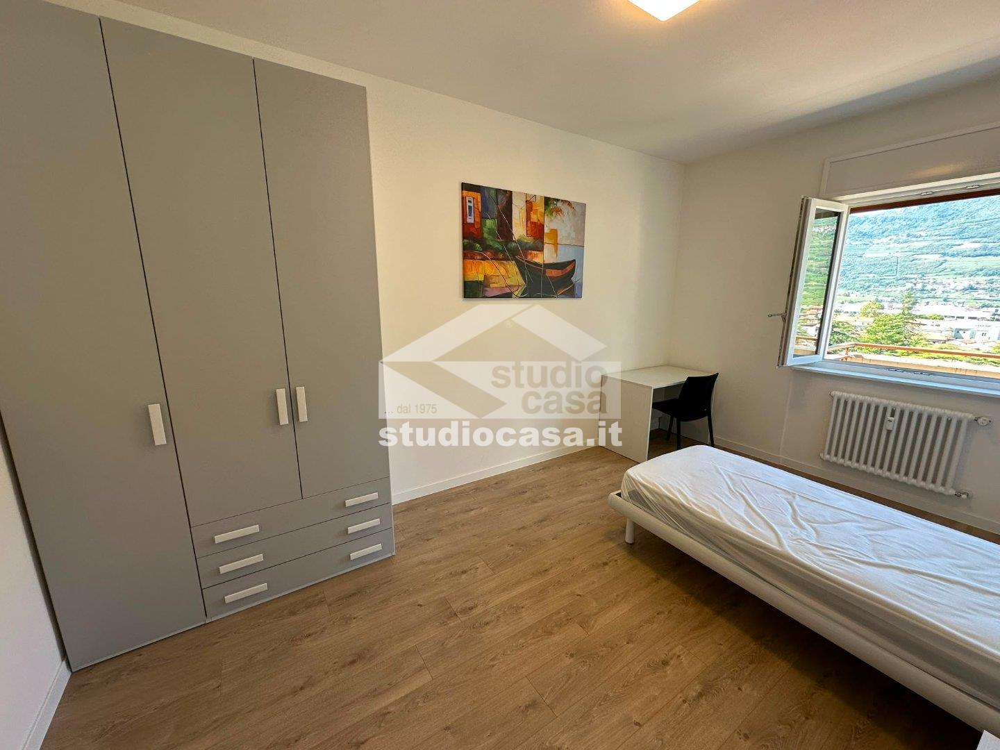 Stanza in Appartamento in affitto a Rovereto