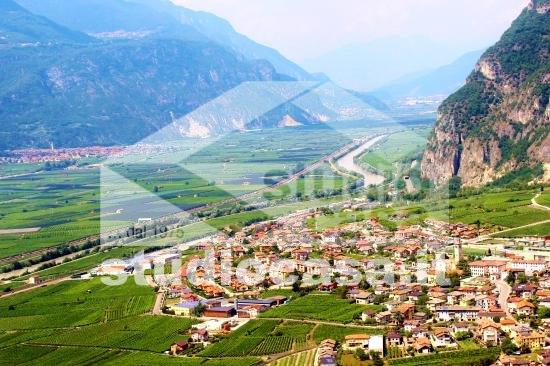 Appartamento in vendita a Besenello