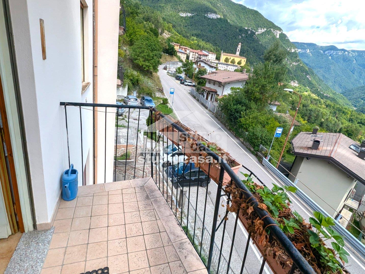 Appartamento in vendita a Terragnolo