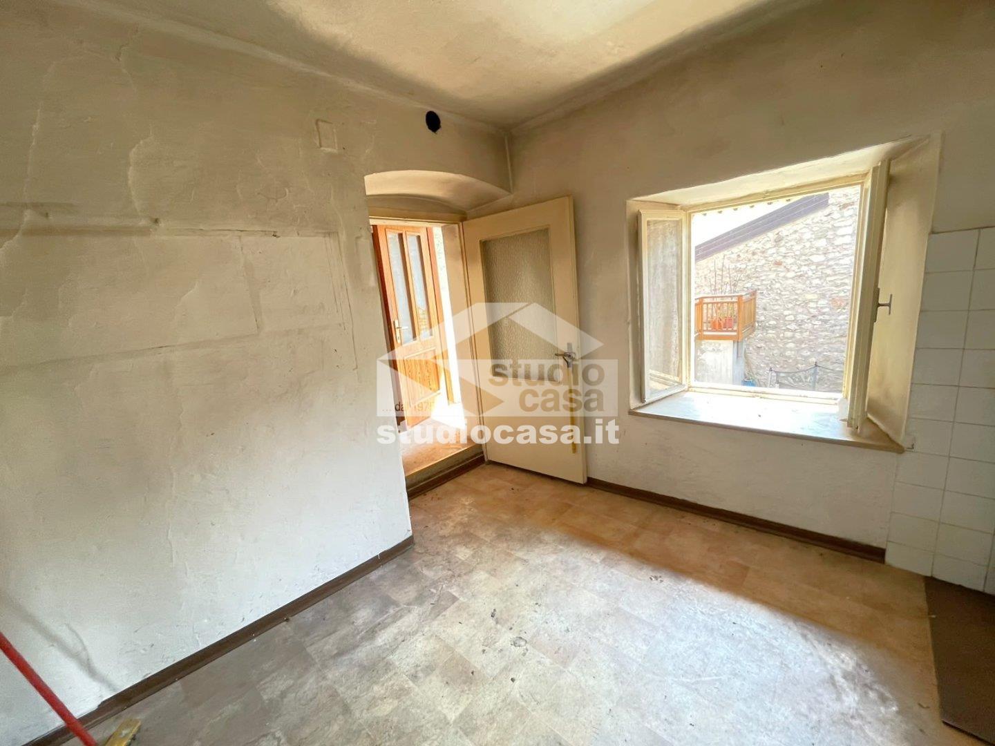 Casa Unifamiliare in vendita a Nogaredo