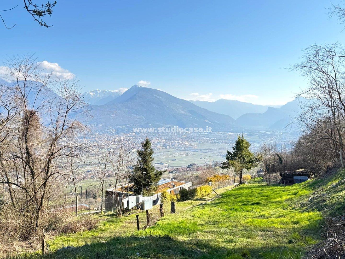 Casa Rustica in vendita a Villa Lagarina