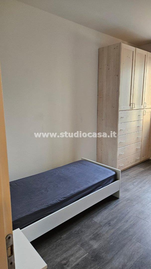 Stanza in Appartamento in affitto a Rovereto