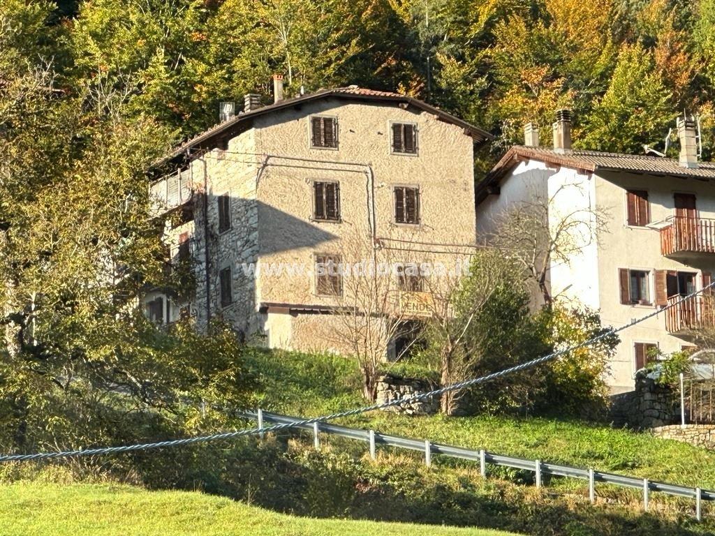 Terratetto in vendita a Vallarsa