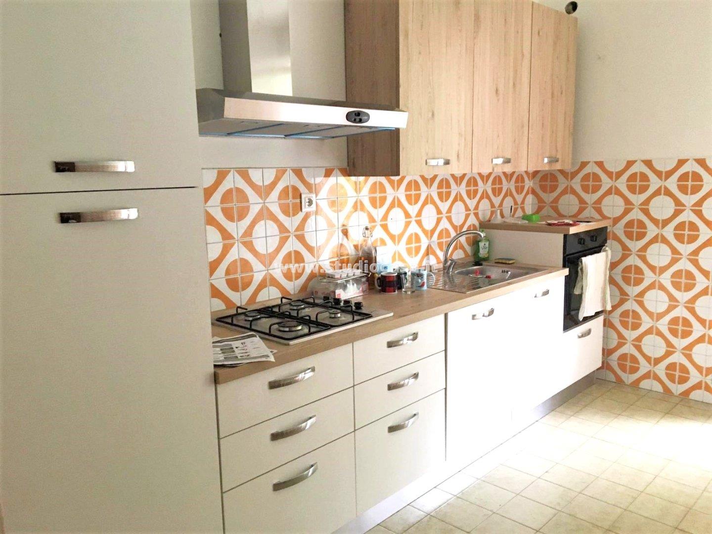 Stanza in Appartamento in affitto a Rovereto