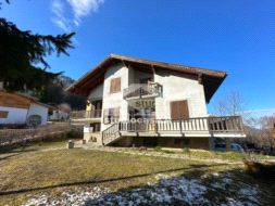 Villa Unifamiliare in vendita a Isera
