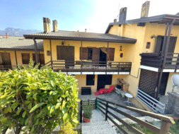 Appartamento in vendita a Vallarsa