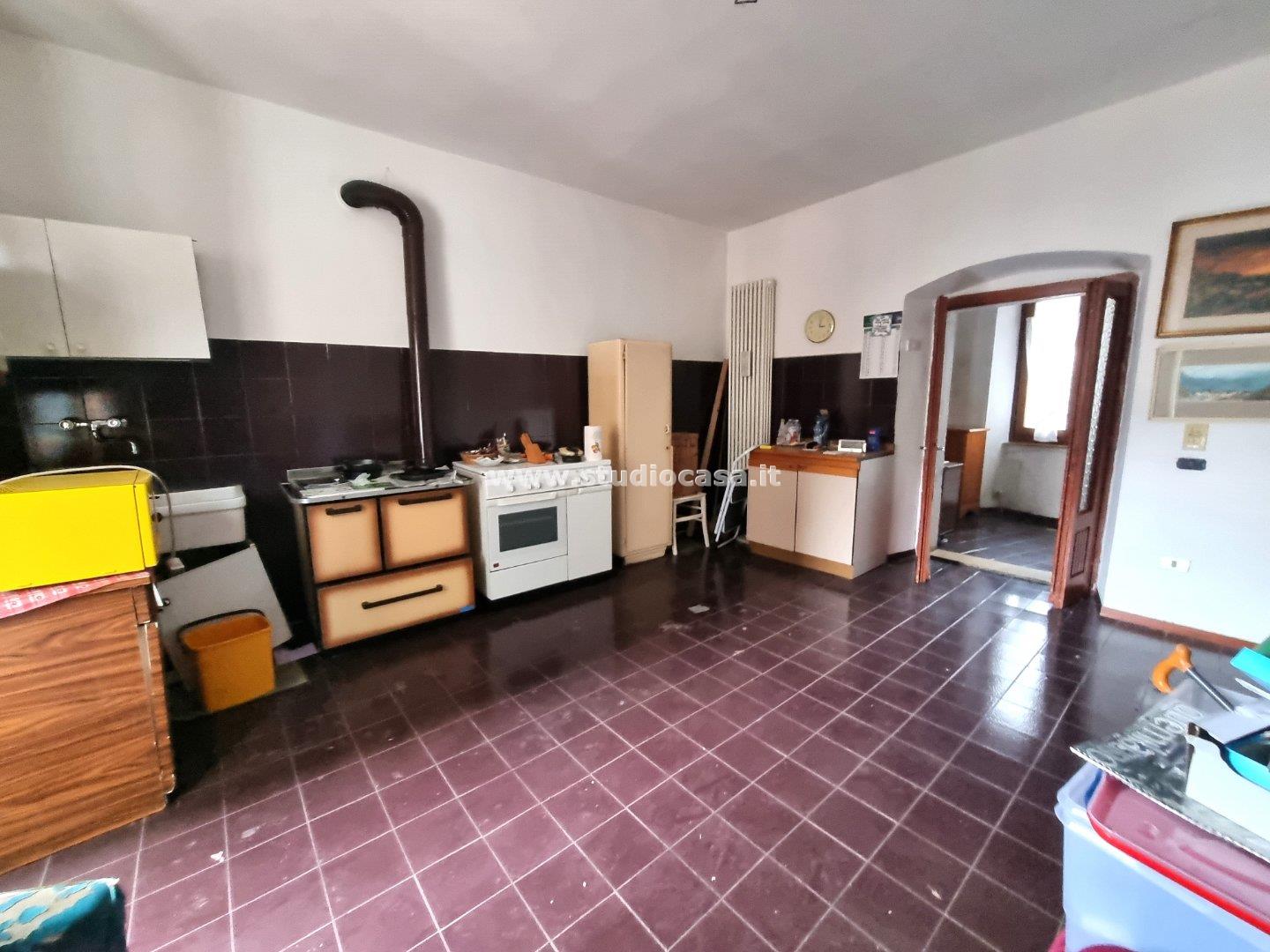 Casa Bifamiliare in vendita a Brentonico