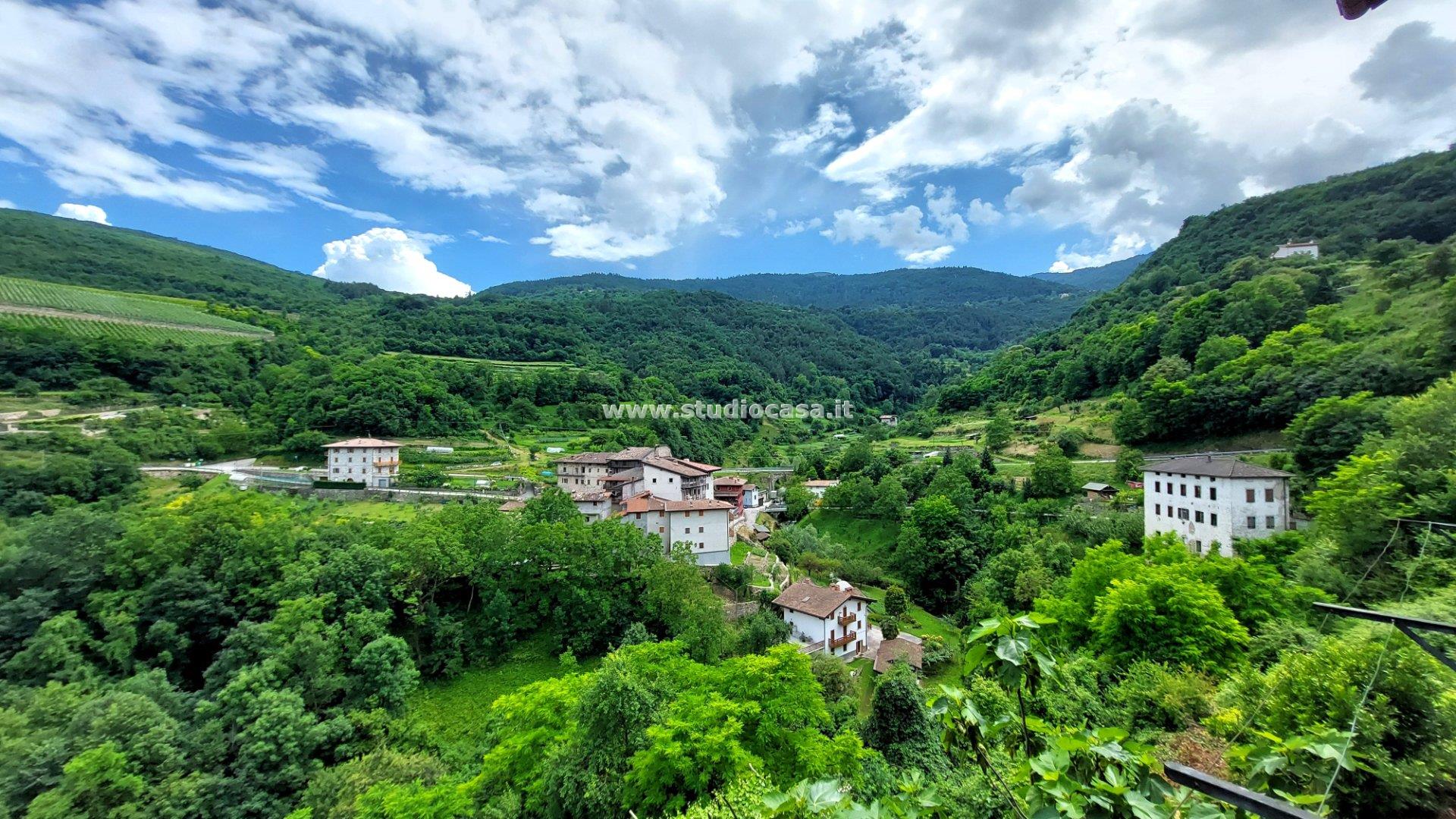 Appartamento in vendita a Brentonico