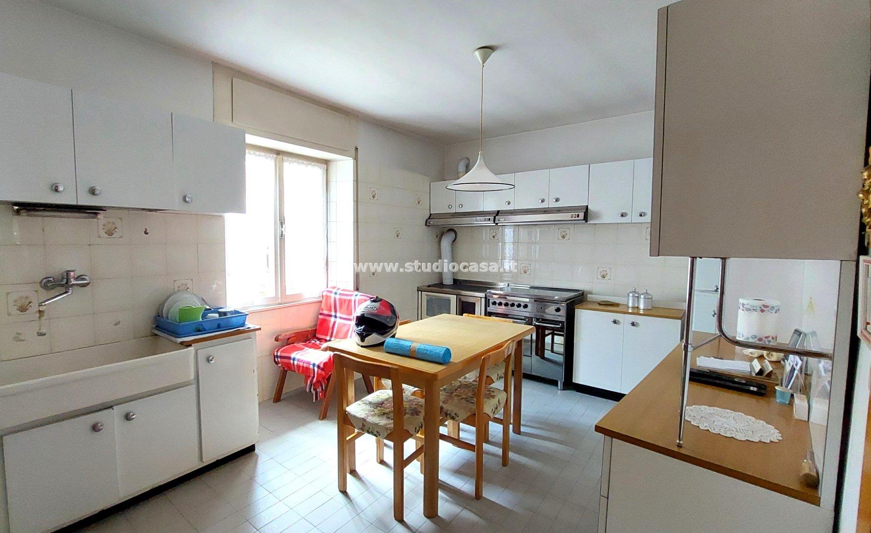 Appartamento in vendita a Brentonico