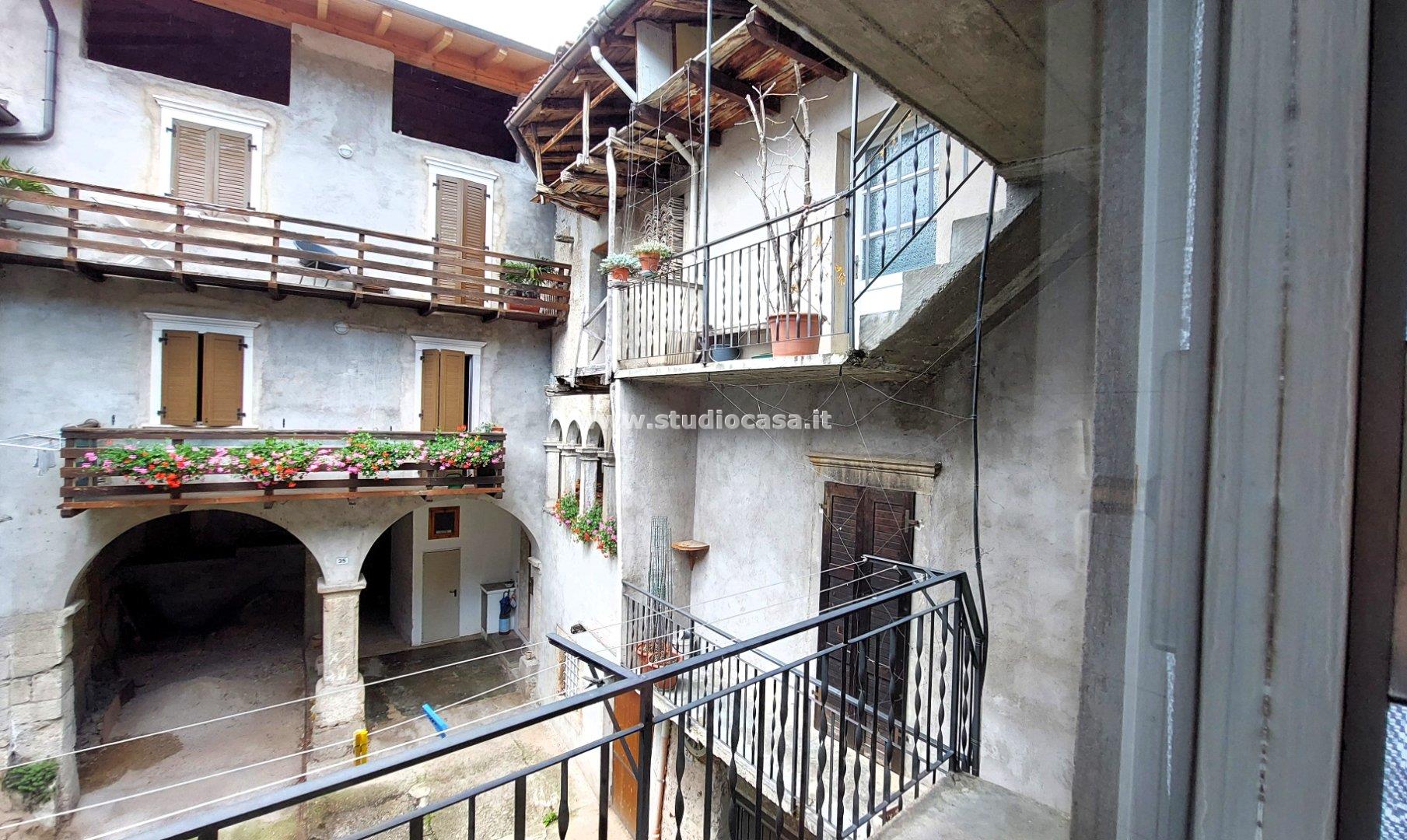 Appartamento in vendita a Brentonico