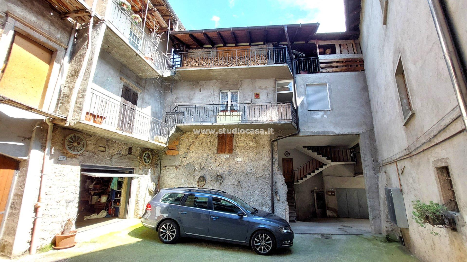 Appartamento in vendita a Brentonico