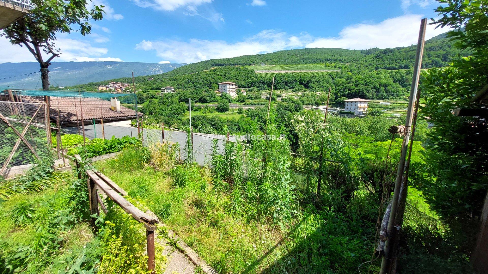 Appartamento in vendita a Brentonico