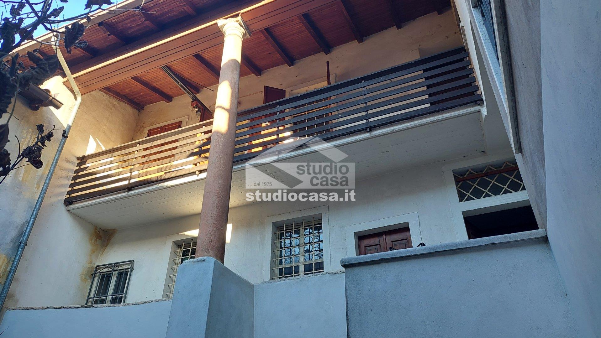 Casa Bifamiliare in vendita a Avio