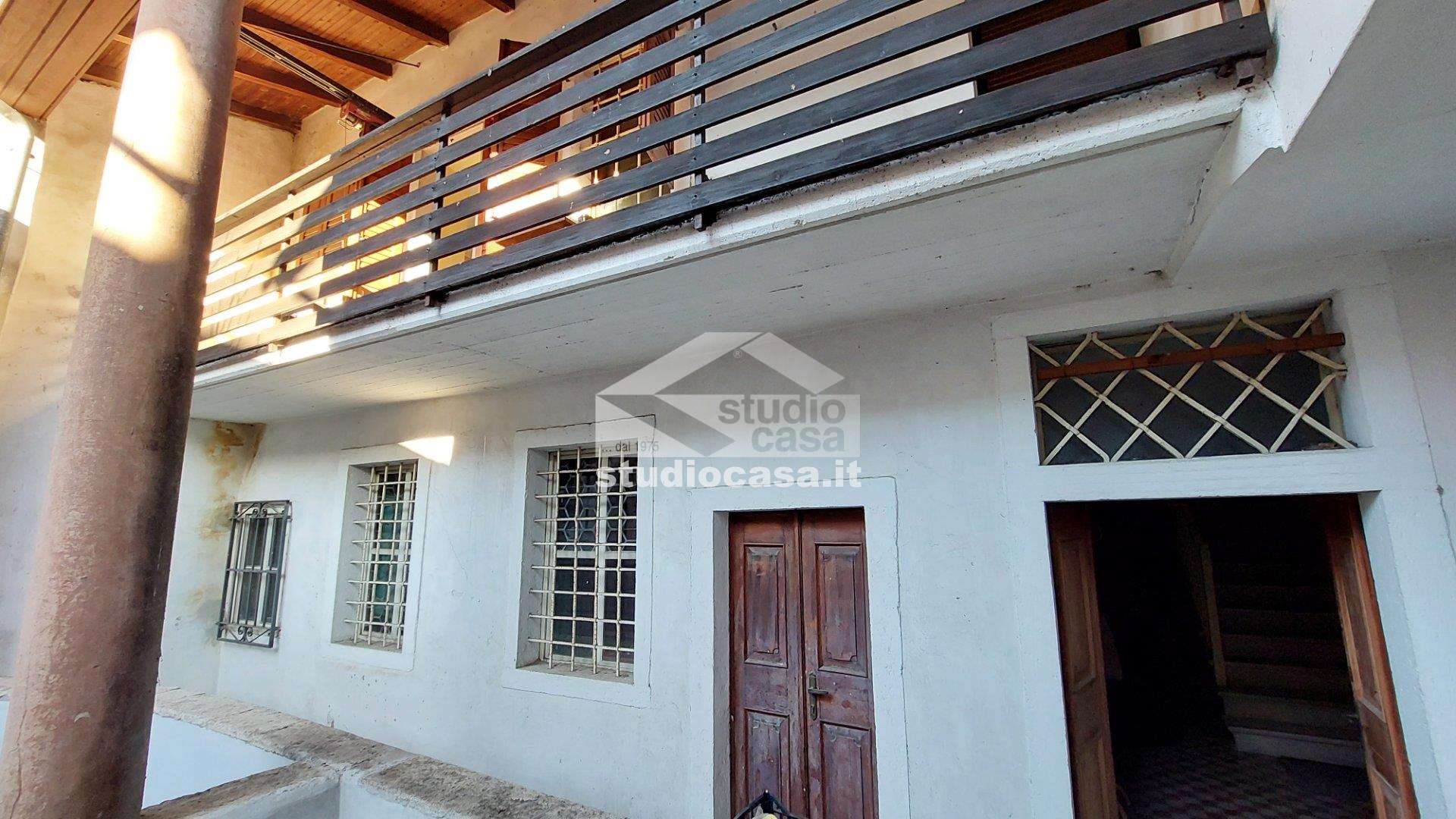 Casa Bifamiliare in vendita a Avio