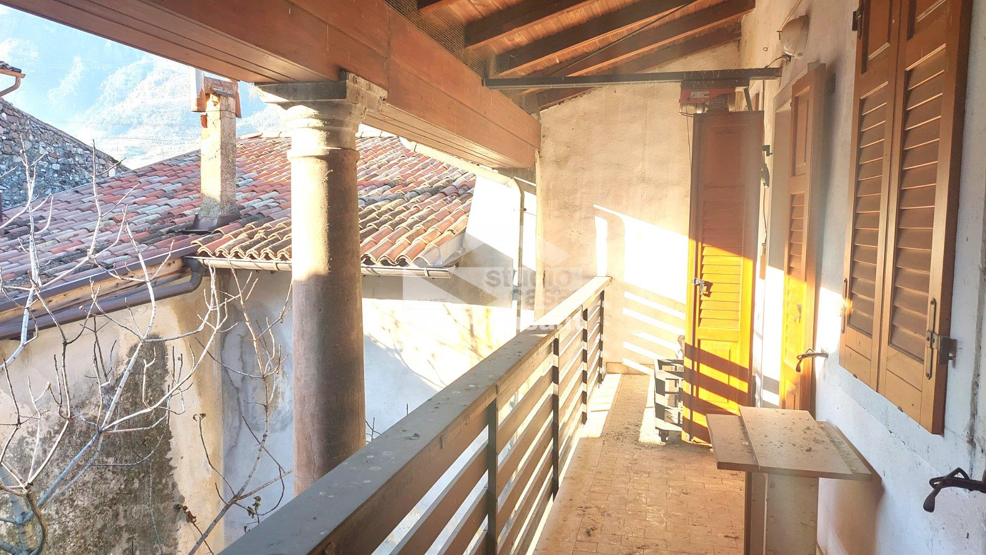 Casa Bifamiliare in vendita a Avio