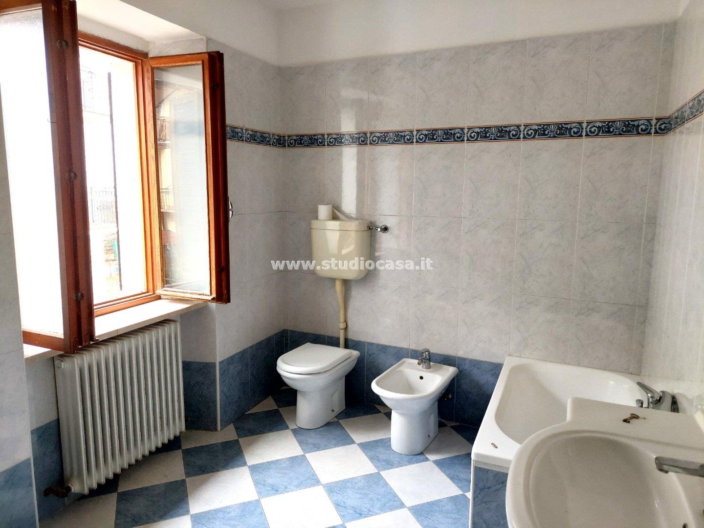 Appartamento in vendita a Brentonico