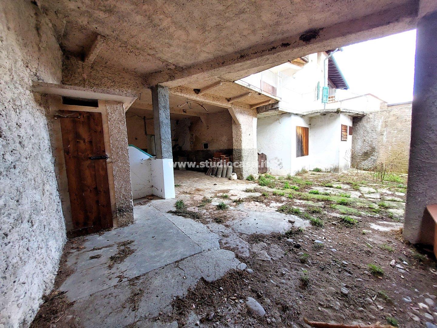 Casa Unifamiliare in vendita a Brentonico
