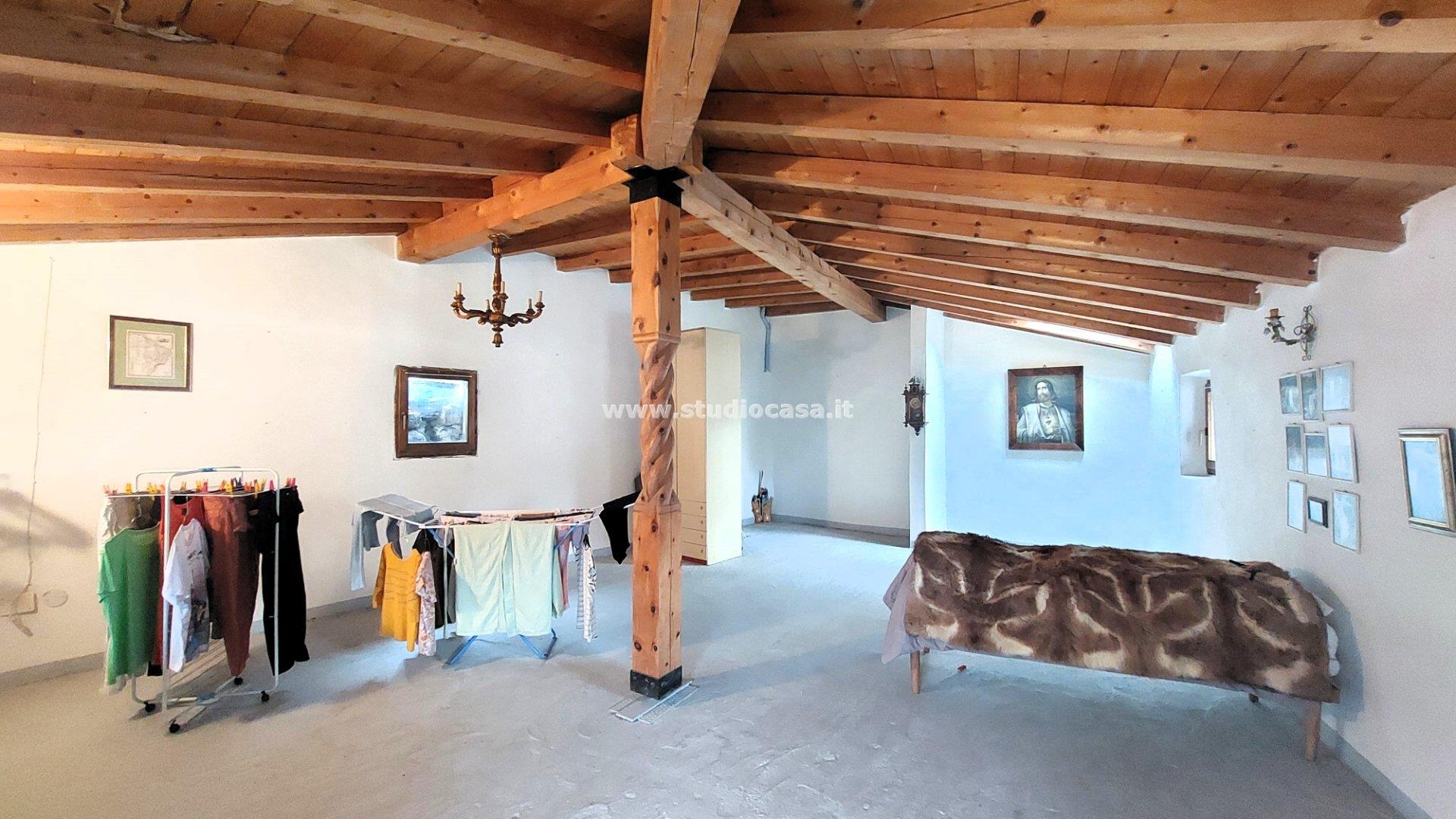 Casa Unifamiliare in vendita a Ala