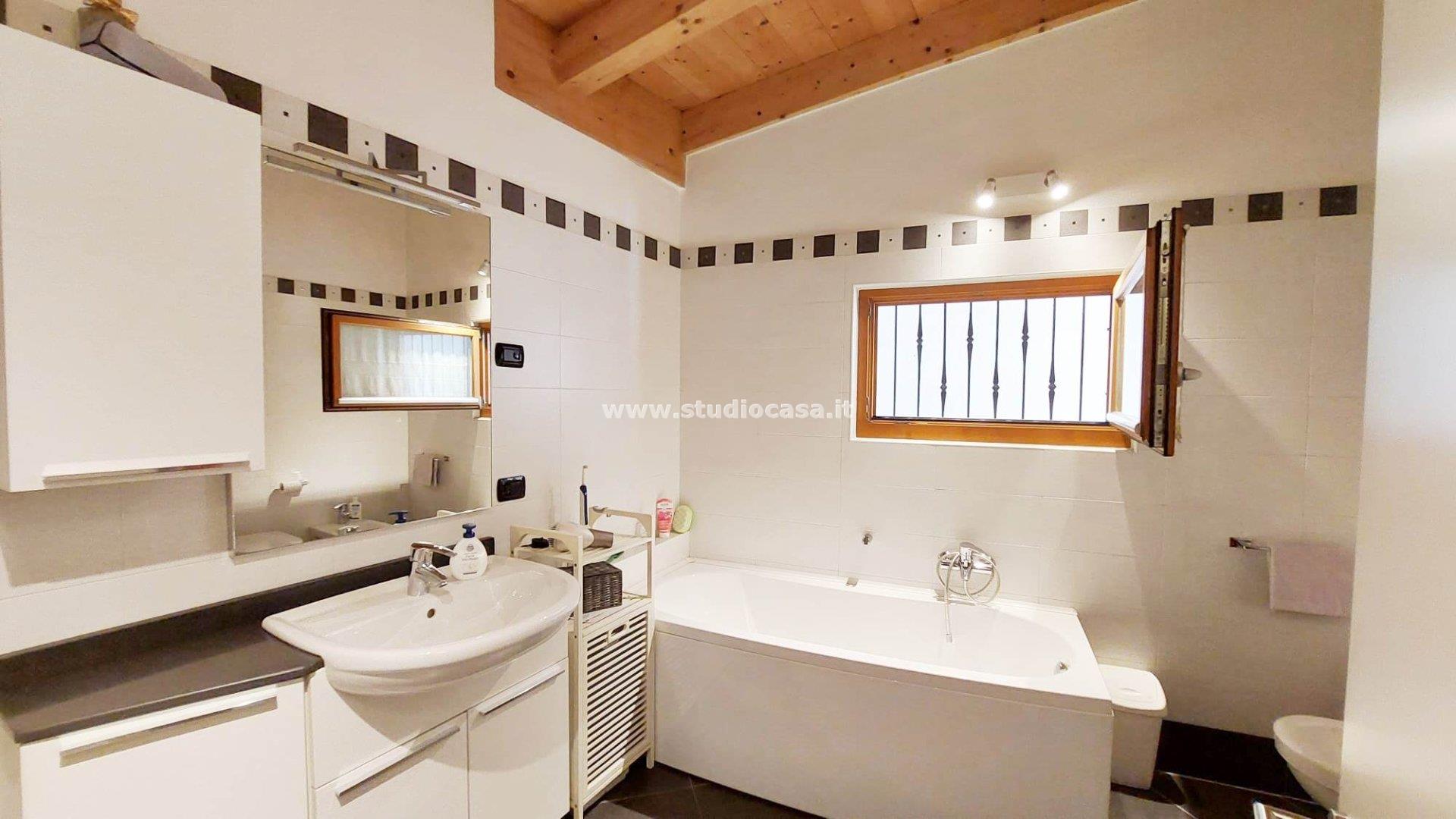 Villa a schiera in vendita a Ala