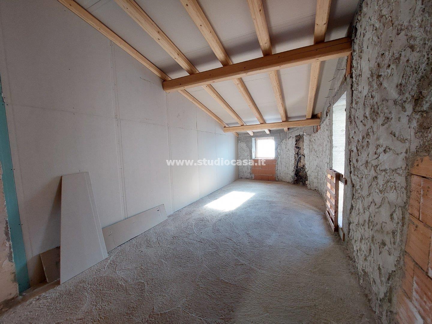 Casa Unifamiliare in vendita a Avio