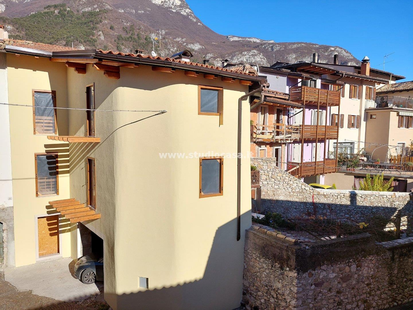 Casa Unifamiliare in vendita a Avio